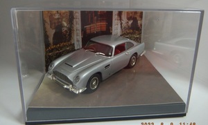 VITESSE アストンマーチン DB5 1963 1/43 ミニカーフィギュア付未用品の商品です。