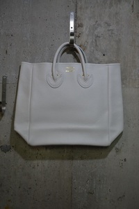 ヤングアンドオルセン　YOUNG&OLSEN The DRYGOODS STORE　EMBOSSED LEATHER TOTE M　YO2401-GD003　レザー　トート　バッグ　鞄 D6665