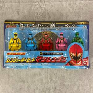 BANDAI　バンダイ　魔法戦隊マジレンジャー　レンジャーキーシリーズ レンジャーキーセット　おもちゃ　男児用ホビー