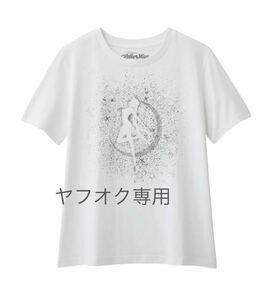 新品未使用　タグ付　GU M 半袖　ラメTシャツ　セーラームーン　シルエットイラストプリント　オフホワイト　美少女戦士　大型店限定