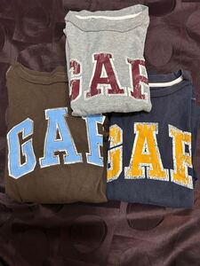 中古★ＧＡＰ　長袖Ｔシャツ　3枚セット　１３０　１４０