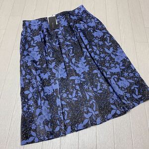 新品 ketty 光沢プリント タックフレアスカート 3