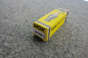 NGK スパークプラグ B7HS 1個 長期保管品 未使用に近い 8-41-03