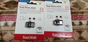 sandisk USBメモリ32GB 　未開封2個