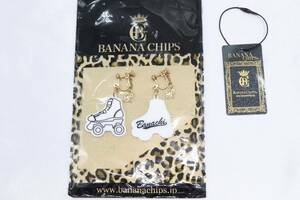 【B361】BANANA CHIPS バナナチップス ローラースケート プリント イヤリング ホワイト 未使用保管品【送料全国一律198円】