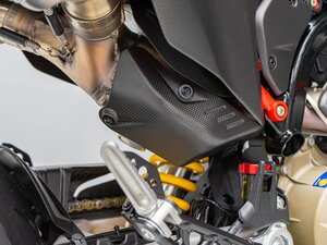 【国内在庫】DUCABIKE ドゥカバイク ドライカーボン パイプヒートガード 艶なし DUCATI HYPERMOTARD 698 MONO / RVE ハイパーモタード ★