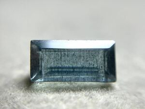 ★100円スタート★ 非加熱モスアクアマリン 1.80ct 10x5mm 闇落ちアクアマリン　バゲット　天然ブルー　宝石、アフリカ