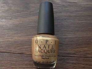 レア廃盤●新品●OPI● I49　Curry Up Don