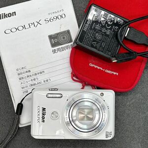 【K-34】通電・シャッター確認　Nikon ニコン COOLPIX クールピクス S6900 12ｘWIDE FullHD チャージャー・ソフトケース付 ホワイト 現状品