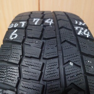 （中古21）ダンロップ WM02 215/60R16 95Q 18年製　IN・OUTあり　DUNLOP　WINTERMAXX02