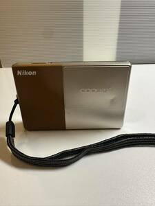 〇 大阪 直接引取り可 和泉市 羽曳野市 ニコン クールピクス Nikon COOLPIX S70 コンパクト デジタルカメラ コンデジ 通電確認済み