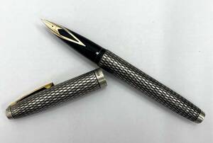 【15717】SHEAFFER シェーファー万年筆　ペン先14K　STERLING　スターリング　USA　筆記未確認　現状品