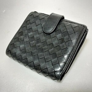 BOTTEGA VENETA ボッテガヴェネタ イントレチャート 二つ折り財布 レザー 黒