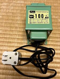 昇圧（降圧）トランス　　　　　　１００V　⇔　１２０V　　　中古