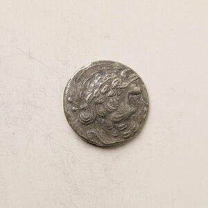 Y32 古代ギリシャ アテネ 銀貨 重量約2.2g