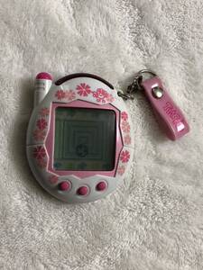 たまごっち バンダイ BANDAI Tamagotchi tamagotchi 白　ピンク　pink White 中古品