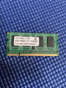 ノートパソコン用DDR2メモリ１GB