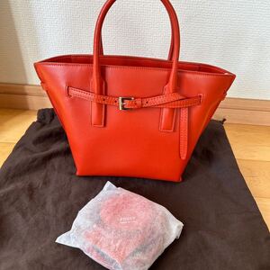 FOXEY バッグ　　MINI EVERYDAY TOTE オレンジ　付属品は未使用　140800円