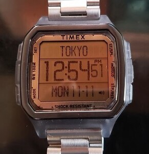 TIMEX　SHOCK　RESISTANT