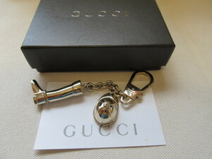 グッチ GUCCI メタル キーホルダー 箱・カード付き（中古）