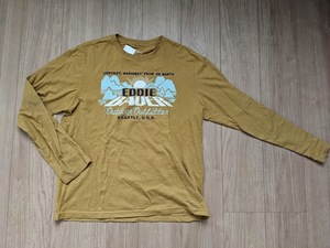 中古 Timberland 長袖 Ｔシャツ ＭＬ 黄銅色 ティンバーランド 綿 コットン 即決