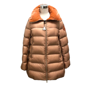 未使用品 モンクレール MONCLER ダウンコート シルク混 フェザー混 ナイロン ワンポイントロゴ 長袖 2 サーモンピンク レディース