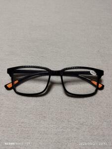 度数+3.00　優品　老眼鏡　シニアグラス　909