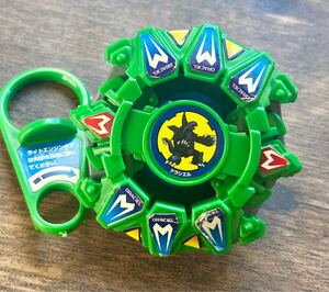 ドラシエルG 爆転シュートベイブレード エンジンギアシリーズ エンジンギア作動します 国内正規品 beyblade ⑧ スターターキー有り