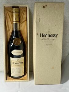 【未開栓】ヘネシー Hennessy VSOP スリムボトル アルコール 40度 700ml 古酒 酒 ブランデー JWS-203 COGNAC 箱付き