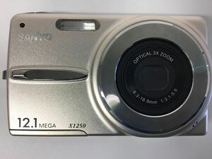 68316 【動作品】 SANYO サンヨー DSC-X1250 コンパクトデジタルカメラ バッテリー付属