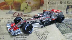 ☆超レア絶版*ディーラー限定*Minichamps PMA*1/18*McLaren Mercedes MP4-21 #3 2006*Kimi Raikkonen