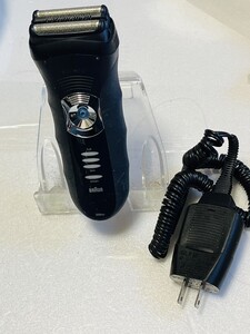 18 BRAUN/ブラウン　電気シェーバー シリーズ3 350cc 稼動品