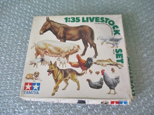 プラモデル タミヤ TAKARA 1/35 動物セット LIVESTOCK SET 未組み立て 昔のプラモ