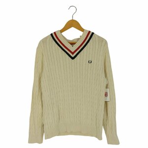 FRED PERRY(フレッドペリー) ロゴ刺繍 Vネック カノコチルデンセーター メンズ import： 中古 古着 0145