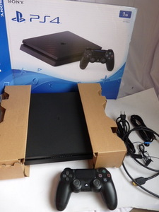 良品◆SONY PlayStation 4 CUH-2000A 500GB ジェットブラック すぐに遊べるセット◆ PS4 コントローラー