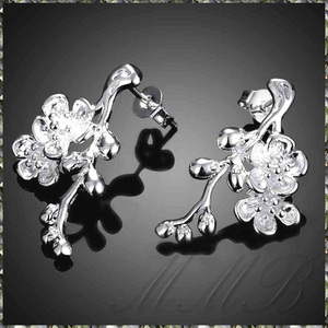 [EARRING] 925 Sterling Silver Plated Beautiful Flower Branch 枝付き 桜 (梅) フラワー チェリーブロッサム シルバー スタッド ピアス