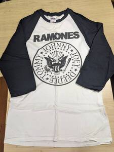 【服飾】 ビンテージ レア バンド Tシャツ RAMONES ラモーンズ 白黒 七分袖 S