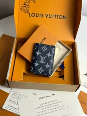 【雷市場（ポンジャン）商品韓国直送】 ほぼ新品 付属品完備 Louis Vuitton(ルイヴィトン) 24ss シャドー オーガナイザー