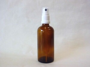 スプレー付き遮光瓶（茶色）100ml