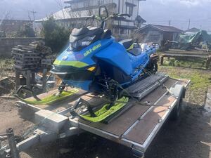 skidoo G4 18年