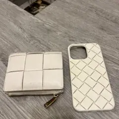 BOTTEGA VENETA 財布+iPhoneケース