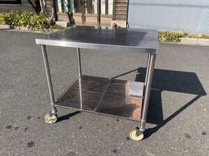 §綺麗【厨房器具 キャスター付 作業台 業務用 ステンレス 調理台 W900mmｘD700mmｘH850mm 料理 多目的テーブル】P11149