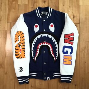 SHARK SWEAT VARSITY JACKET Sサイズ Navy a bathing ape BAPE シャーク スウェット スタジャン エイプ ベイプ アベイシングエイプ w518