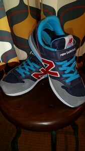 new balance　ニューバランス　996 574 キッズ　ジュニア　スニーカー　洗い替え　男の子　女の子　小学生