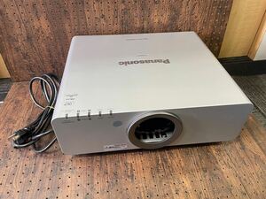 現状品扱い品 Panasonic DLP方式 業務用 プロジェクター PT-DW740S 7000lm ジャンク