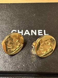 正規品　刻印あり　シャネル CHANEL ゴールド イヤリング クローバー