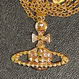 1円 ■ Vivienne Westwood ヴィヴィアンウエストウッド オーブ ラインストーン ネックレス アクセサリー ゴールド系　【5006】