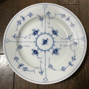 ▼新品　ROYAL COPENHAGEN ブルーフルーテッド　ディナープレート　ロイヤルコペンハーゲン