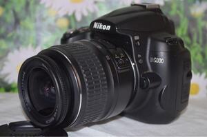 ☆美品☆Nikon ニコン D5000☆画面が回転☆自撮りOK☆スマホ転送☆