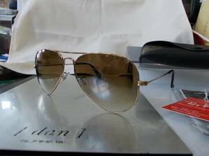 レイバンRayBanティアドロップサングラスRB3025-001/51-58size お洒落